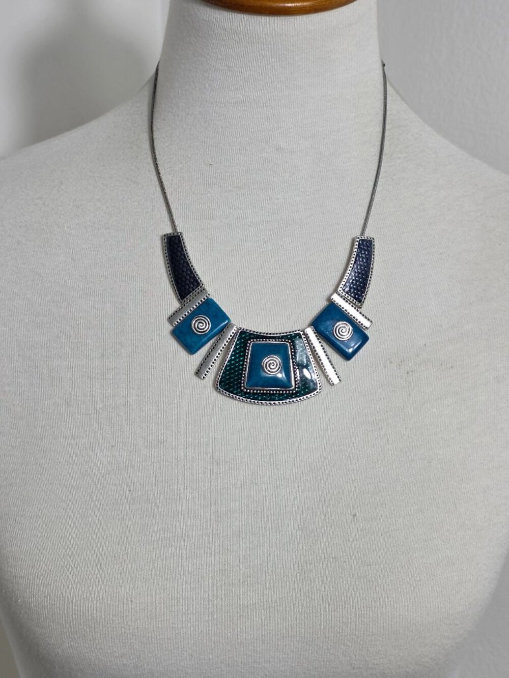 Boho Tribal Enamel Bib Necklace Silver Tone Geometric Pendants Green Blue Inlays